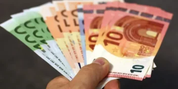 Per Investire Servono Molti Soldi? come-investire-1000-euro-1024×576